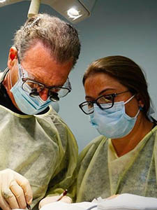 Dr.-Paul-Rose-in-surgery Dr.-Paul-Rose-in-surgery and specialists